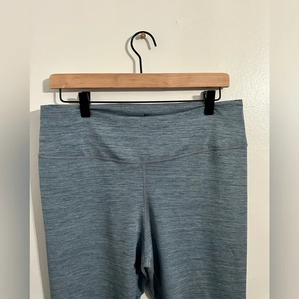 Nike Dri-Fit Blue/Grey Leggings XL - Image 3