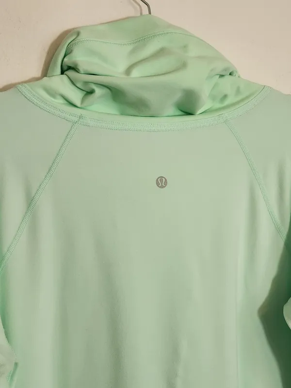Lululemon Healthy Heart Mint Green Pullover Approx Medium to Large Flaw - Image 9