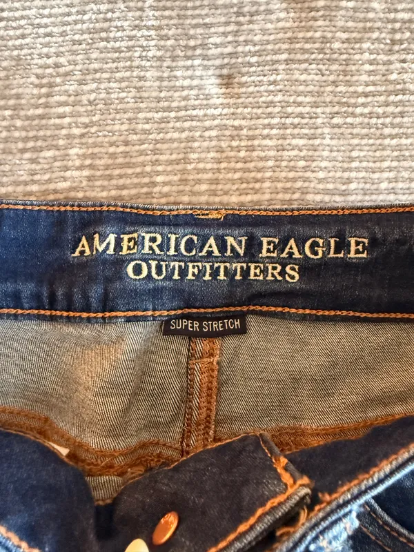 NWOT Dark Blue Distressed Denim Shorts - Sz 0 - Image 3