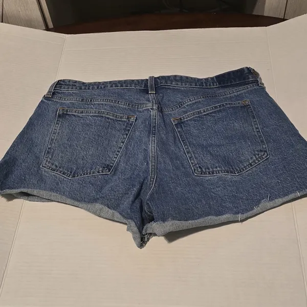 Abercrombie & Fitch Classic Blue Jean Shorts - Image 6