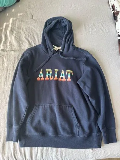Women’s Ariat Hoodie - Image 2