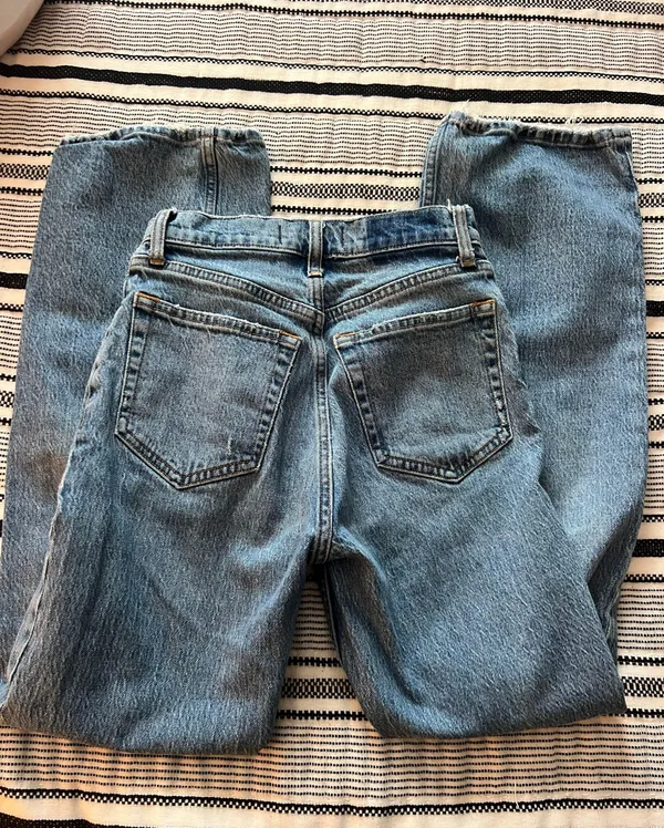 Abercrombie Jeans - Image 2