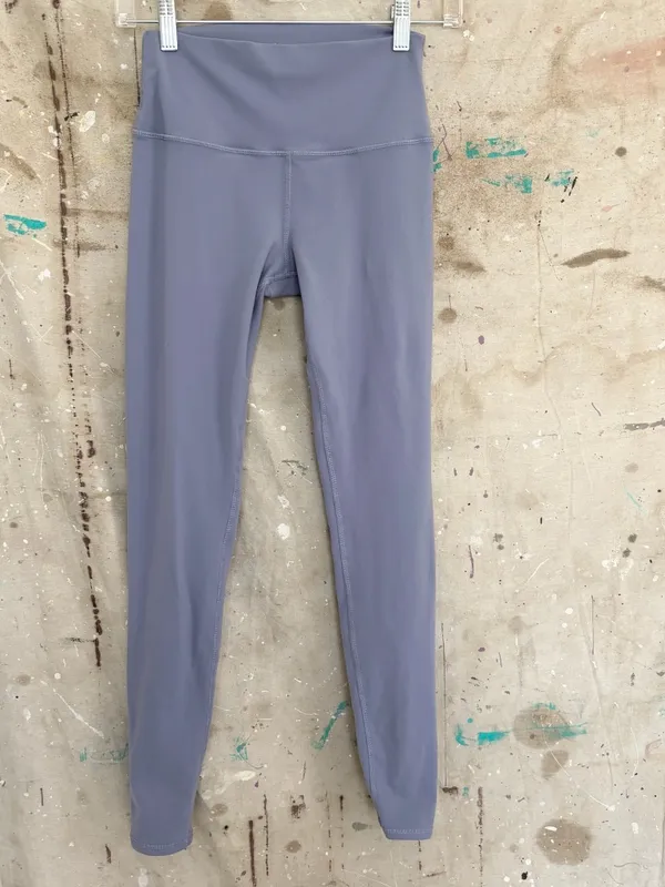 Alo Yoga High-Waist Airbrush Legging in Fog - Image 2