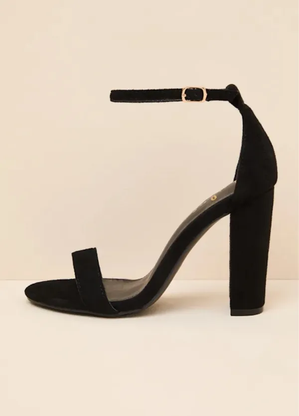 Size 9 Black Heels  - Image 2