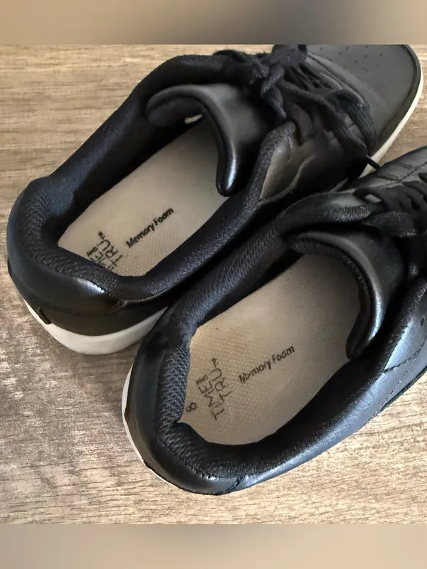 Time and Tru Platform Black Faux Leather Sneakers Women’s Size 8 Lace Up - Image 7