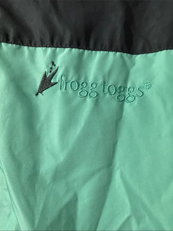 Frogg Toggs Women’s Waterproof Rain Jacket Size S/M - Image 9