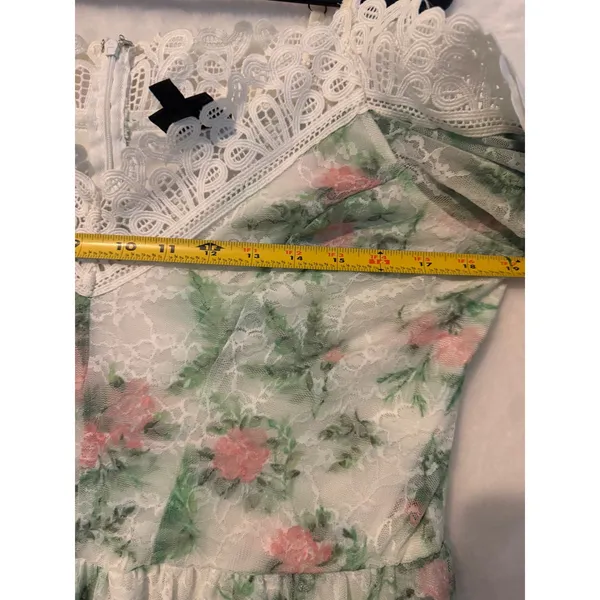 Disney Princess Floral Lace Cold Shoulder Dress XL Green Pink White Crochet Trim - Image 9