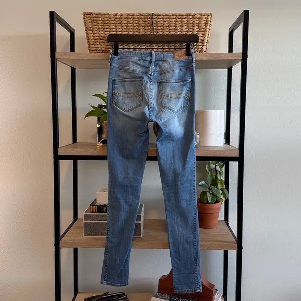 Abercrombie & Fitch Mid-Rise Skinny Jeans, 26/ 2 - Image 4
