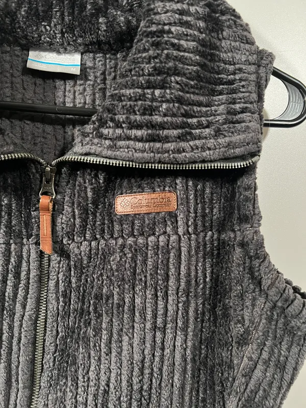 Fluffy Vest With Big Collar Size Medium Dark Gray - Image 2