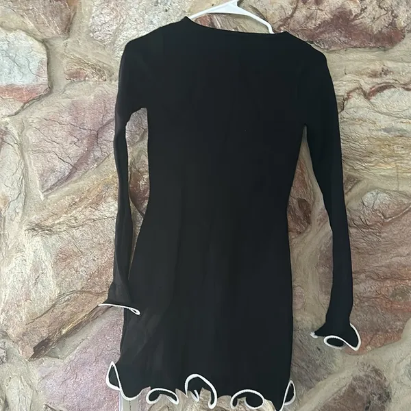 Commense Contrast Ruffle Slim Dress size xs - Image 5