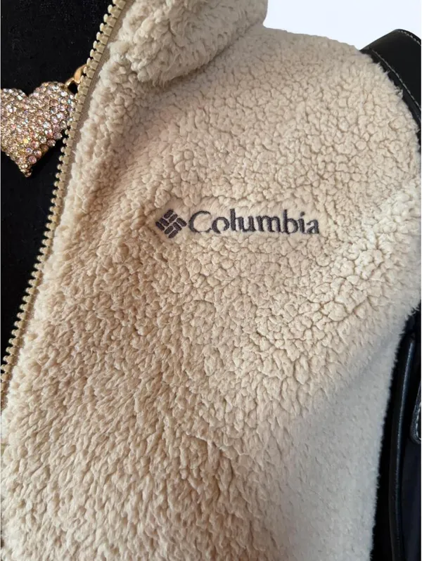 Vintage Y2K Columbia Cozy Cream Sherpa Fleece Jacket size small - Image 3