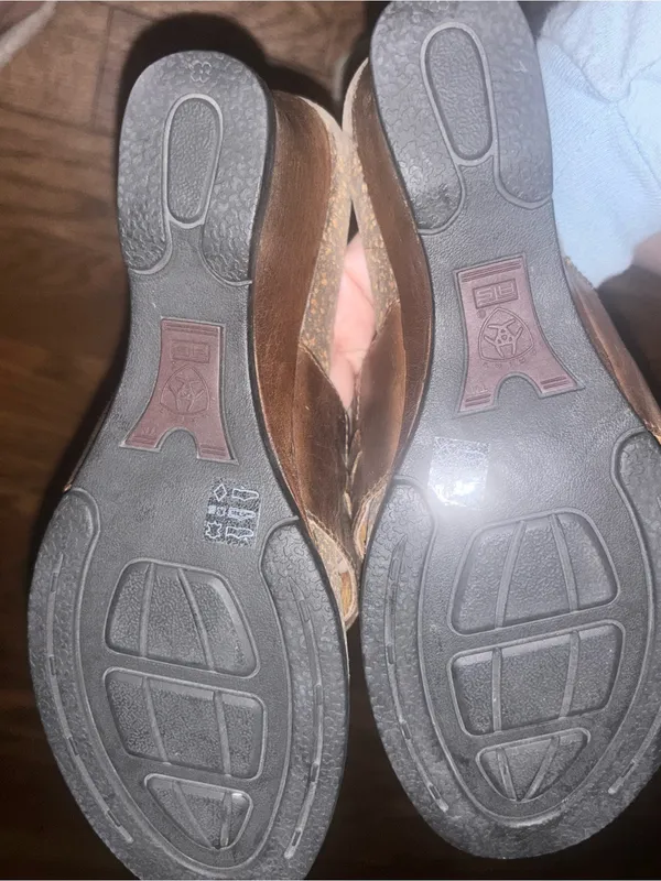 Ariat Cowgirl Sandal size 9 - Image 6