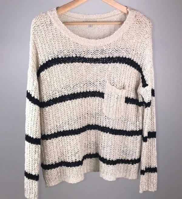 Charlotte Russe Striped Pullover Sweater Size M - Image 4