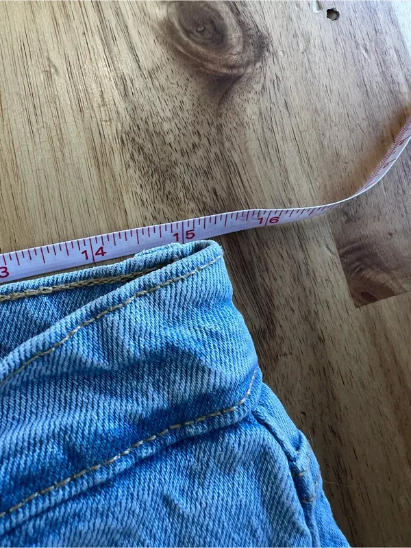 Levi’s 501 Original Fit Jeans W31 L26 Light Wash Button Fly Straight Leg - Image 14