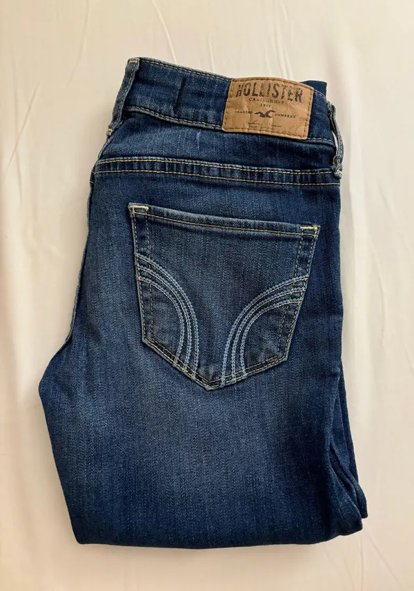 Hollister Jeans - Image 3