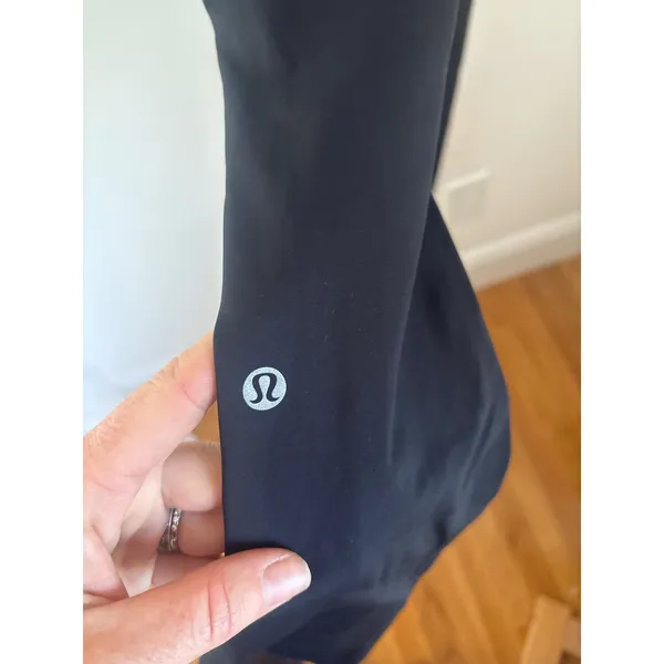 Lululemon Speed Up Tight 25 Black Running‎ Leggings Pockets Reflective Size 6 - Image 3