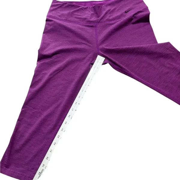 Nike DriFit Women’s Vibrant Purple Capri Leggings L - Image 5
