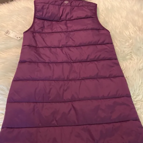 Zelos XS puffy vest brand new with tags long 29” bust 30” with two front pockets - Image 8