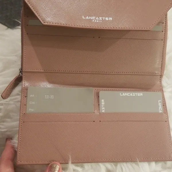 💕LANCASTER PARIS💕 Large Leather Ziparound Wallet - Image 7