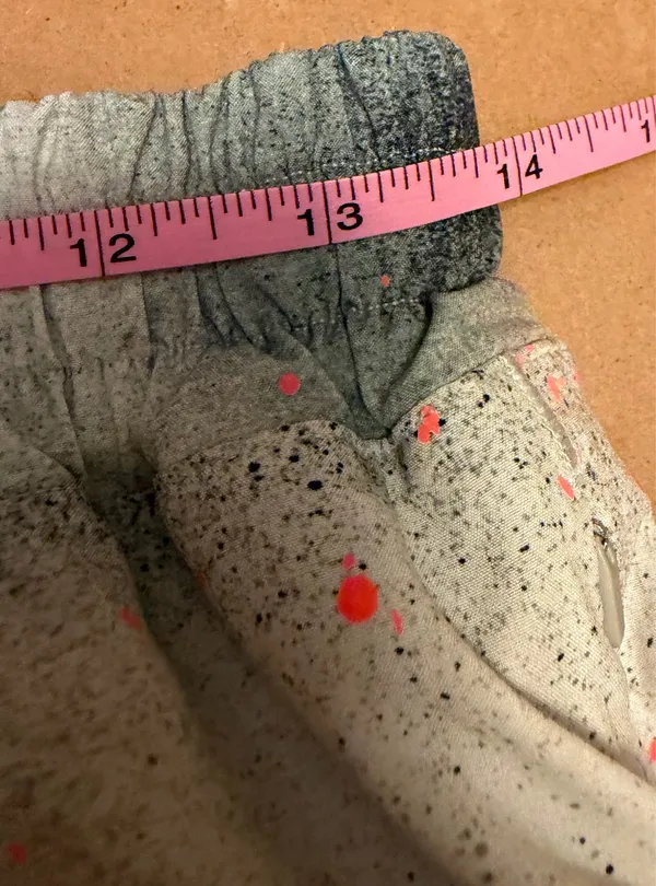 Lululemon Hotty Hot Low-Rise Reflective Lined Shorts 2.5" - Image 13