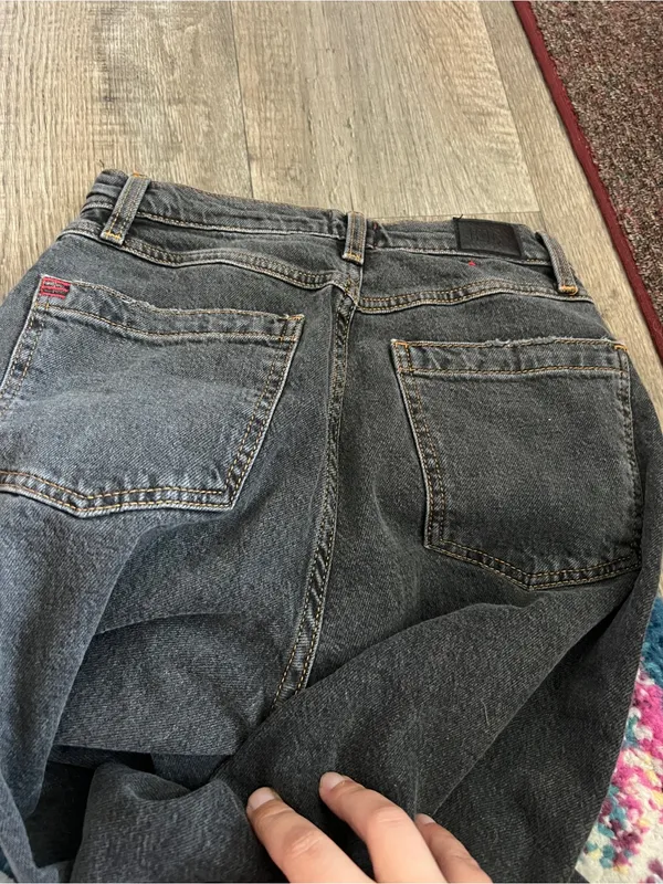 Bdg black wide a wide jeans size 26 - Image 8