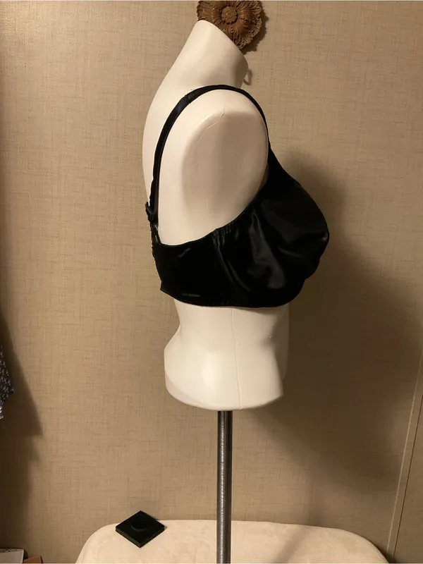 Everyday Black Support Bra - Image 2