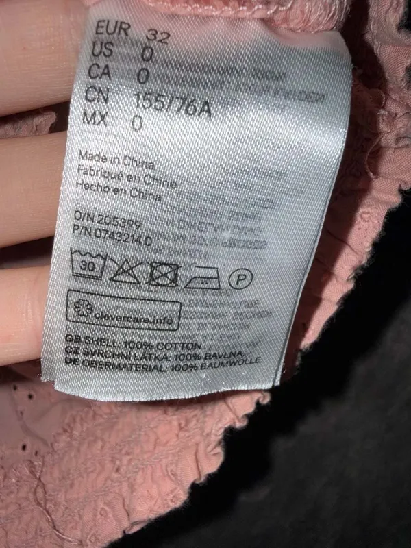 H&M Divided Pink Eyelet Off-the-Shoulder Crop Top - Image 3