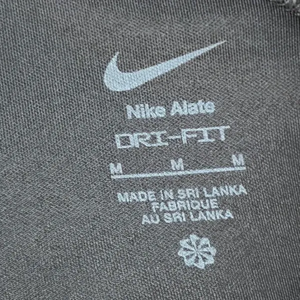 Nike Alate All U Women's black Light-Support Lightly Lined Ribbed Sports Bra - Image 4