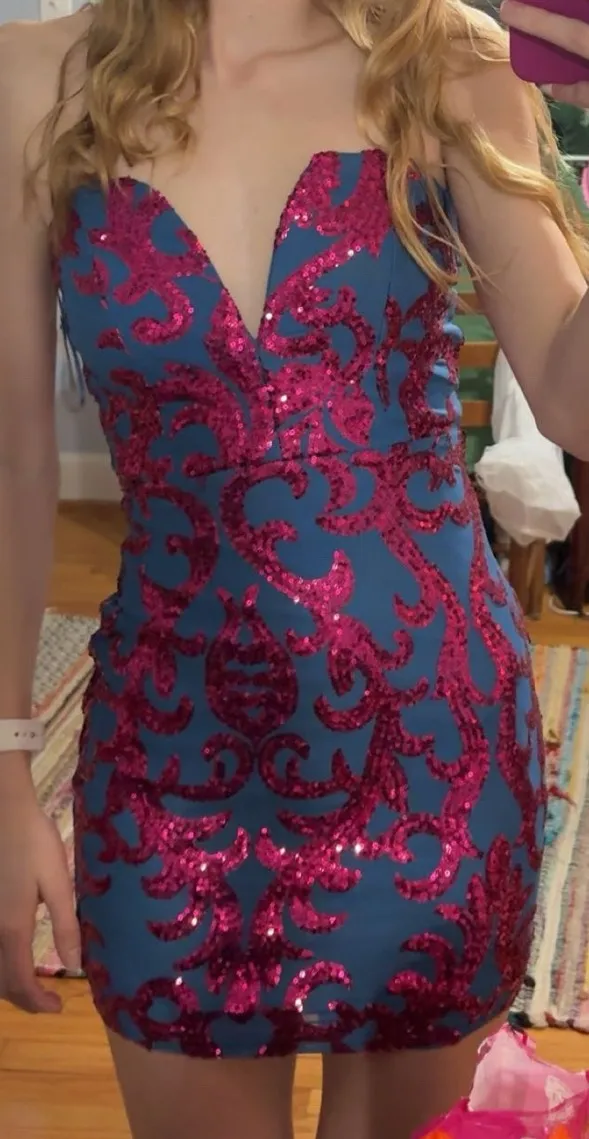 Lovely Day Sequins Dress - Image 3