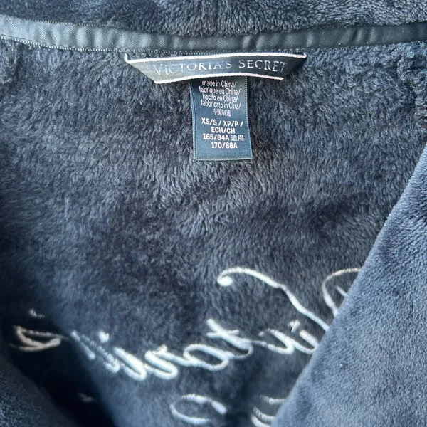 Victoria's Secret Plush Robe - Image 3