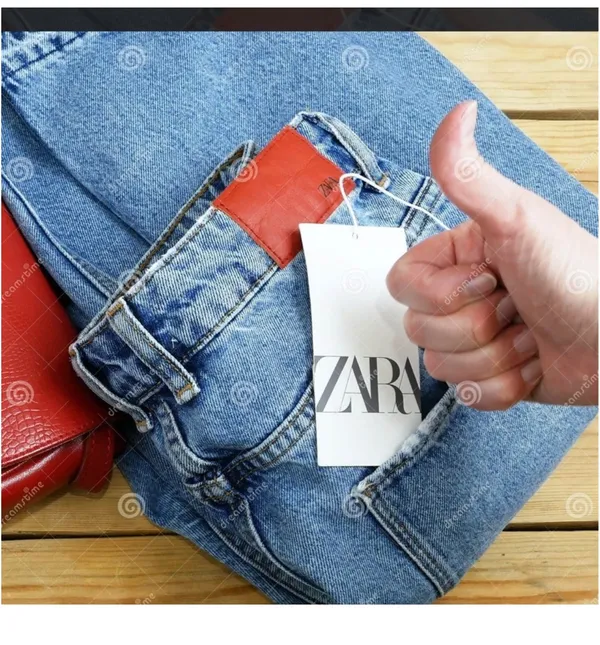 Zara Women Relaxed Light Blue Washed Jeans - Image 2