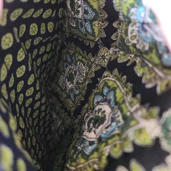 Vera Bradley Handbag Tote Petal Paisley Quilted Classic‎ Front Pocket Bohemian - Image 3