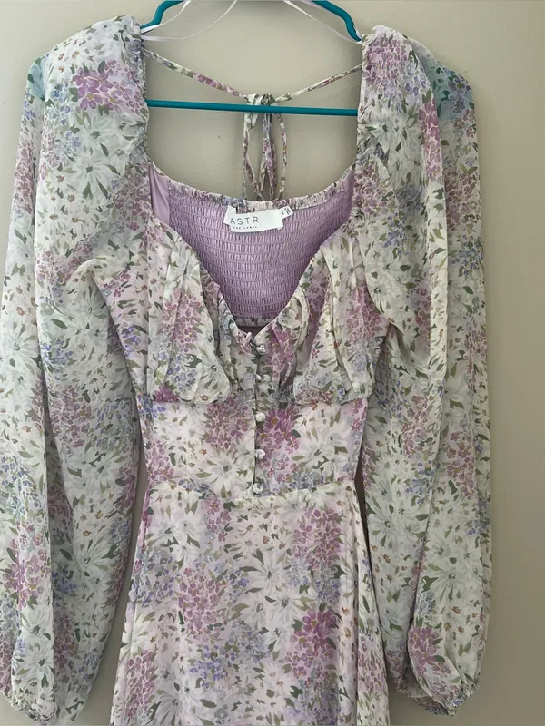 ASTR The Label Shayla Dress in Lilac and Blue Multi Midi Dress - Image 2