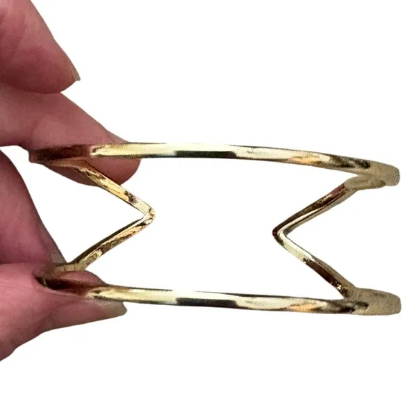 Victorias Secret Gold Tone Crystal Geometric Double Band Cuff Bracelet‎ - Image 8