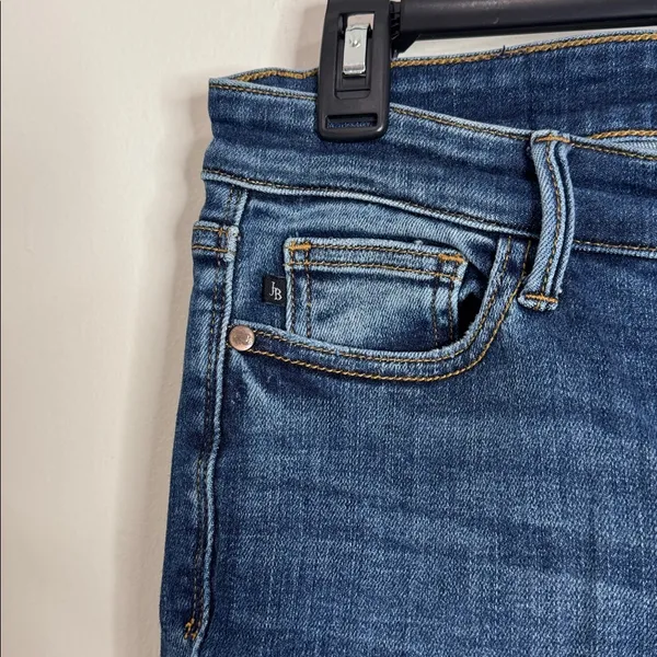 Judy Blue Skinny Fit Dark Wash Blue Stretch Denim Jeans Distressed Detais sz 28 - Image 5