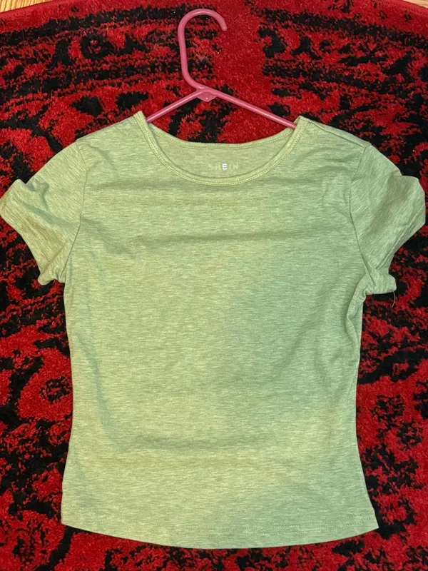 SheIn Light green plain tshirt - Image 7