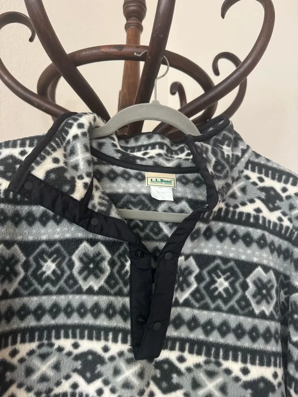 LL Bean Mockneck Fleece Half Button Jacket - Image 5