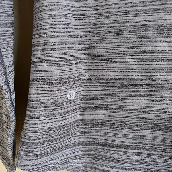 Lululemon grey hoodie 4‎ - Image 3