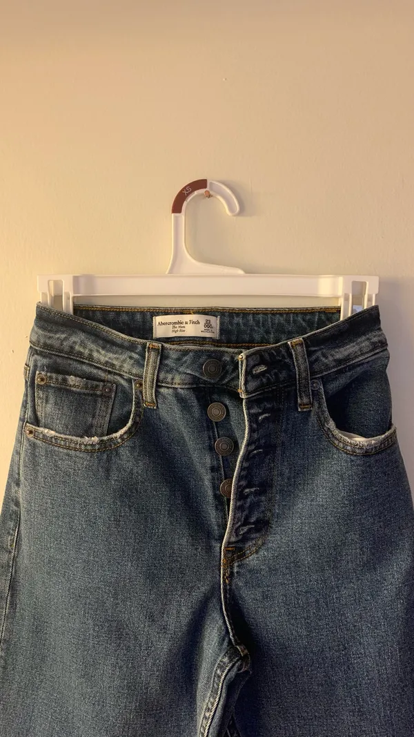 Abercrombie & Fitch "The Mom" high-rise jeans - Image 2