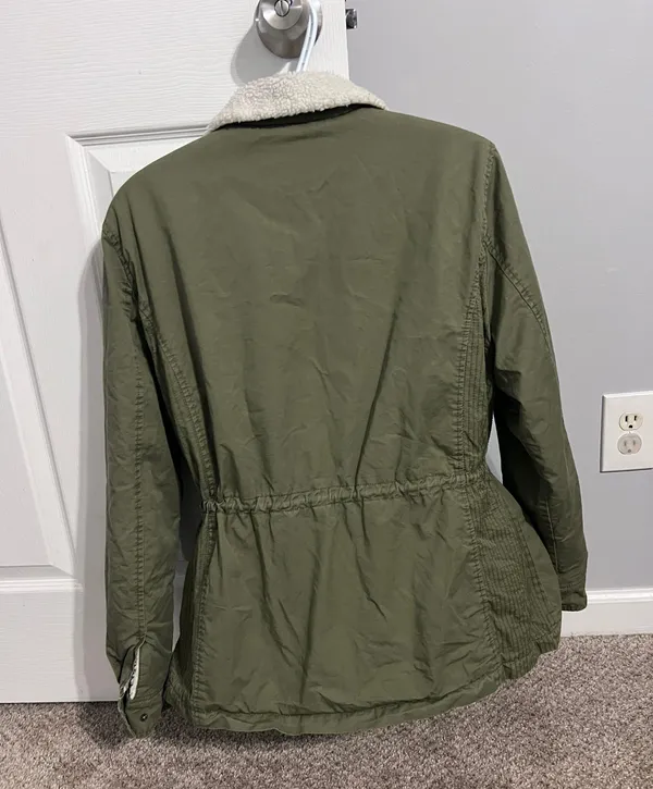 Army Green Winter Coat - Image 6