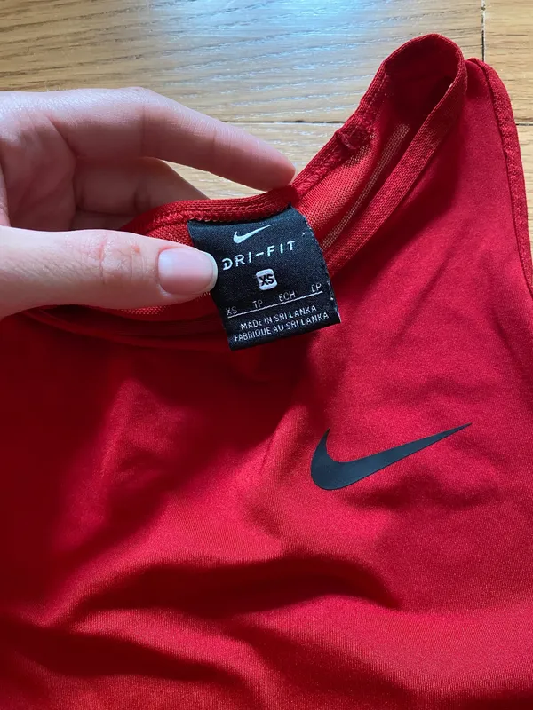 Nike cropped tank - Image 3