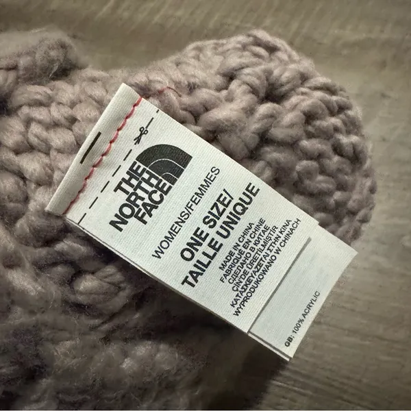 The North Face Mauve Chunky Knit Beanie Hat - Image 3