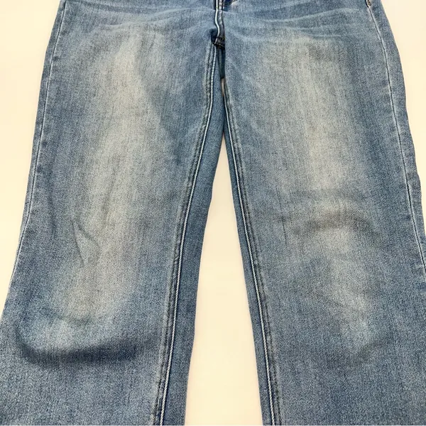Vervet Blue Stylish Light Blue Wash Women's Straight Leg 5 Pocket Jeans-Size 29 - Image 8