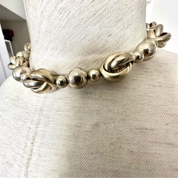 Silver tone necklace - Image 8