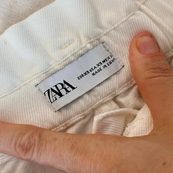 Zara White High Waisted Paperbag Denim‎ Jeans Tapered Leg XS - Image 10