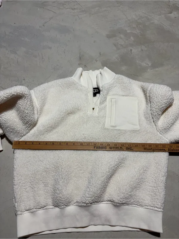 UGG janeann half zip Cream Sherpa Pullover large - Image 6
