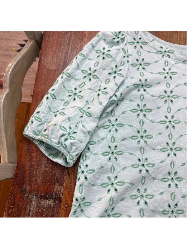 J. JILL Mint Green Eyelet Floral Embroidered Top 3/4 Sleeve Knit Blouse M - Image 3