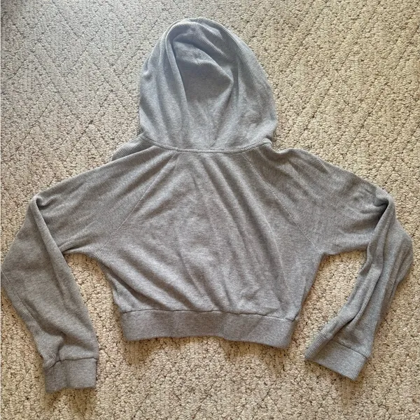 Forever 21 Light Gray Waffle Knit Hoodie - Image 3