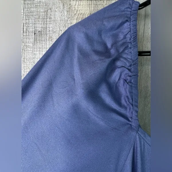 Beyond Words (Flawed with a Stain…looks like water marks) Size XL Chambr… - Image 8