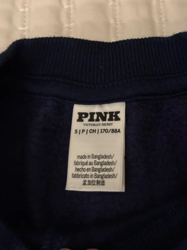 VS Pink Crew Neck Sweatshirt - Image 2